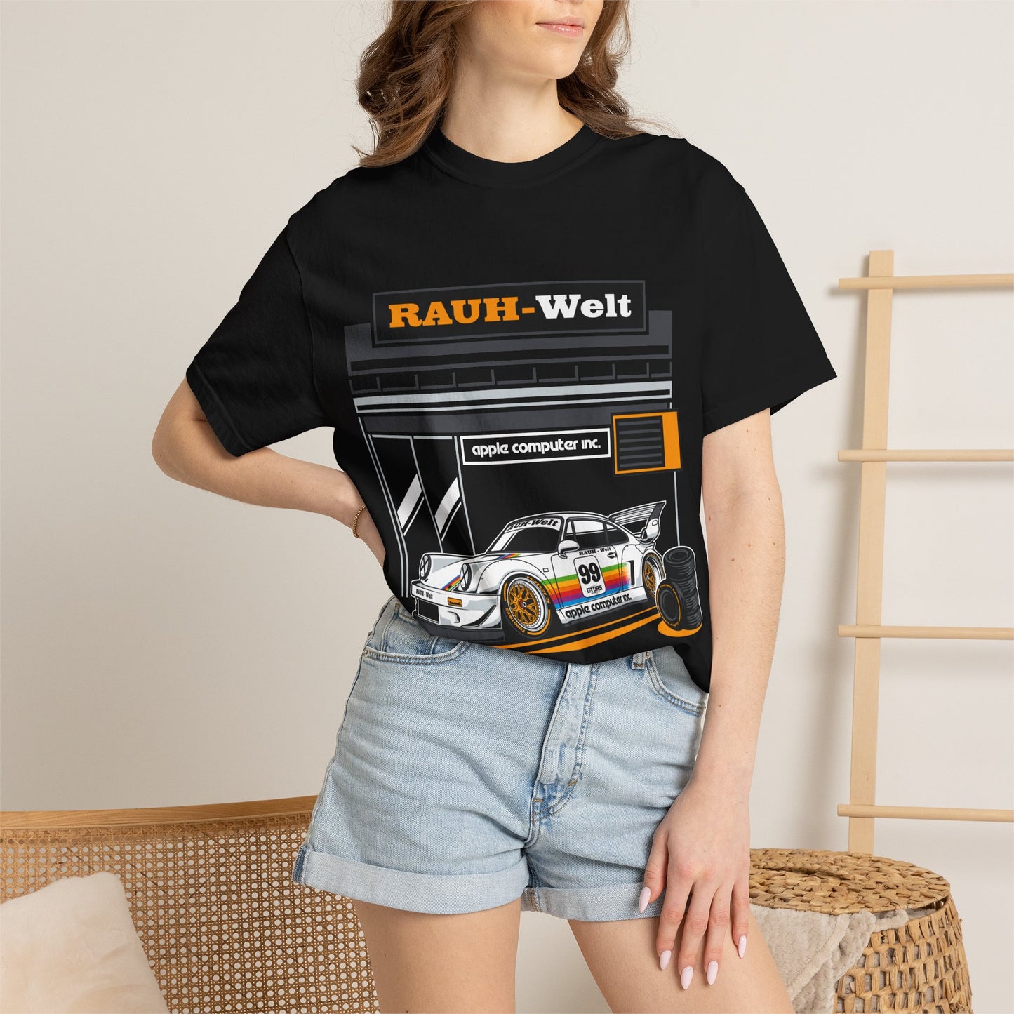 RAUH-Welt 911 Race Car GarageT-shirt